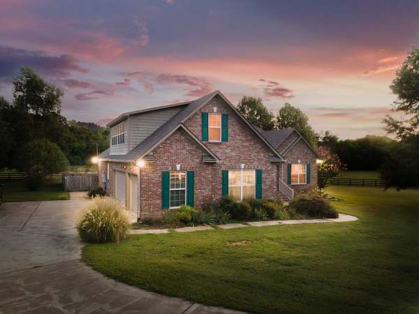 9 Acres of Land with Home for Sale in Culleoka, Tennessee