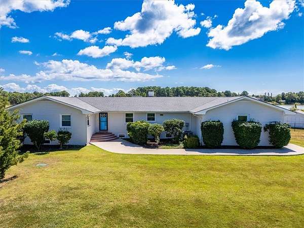 1.83 Acres of Residential Land with Home for Sale in Reedville, Virginia