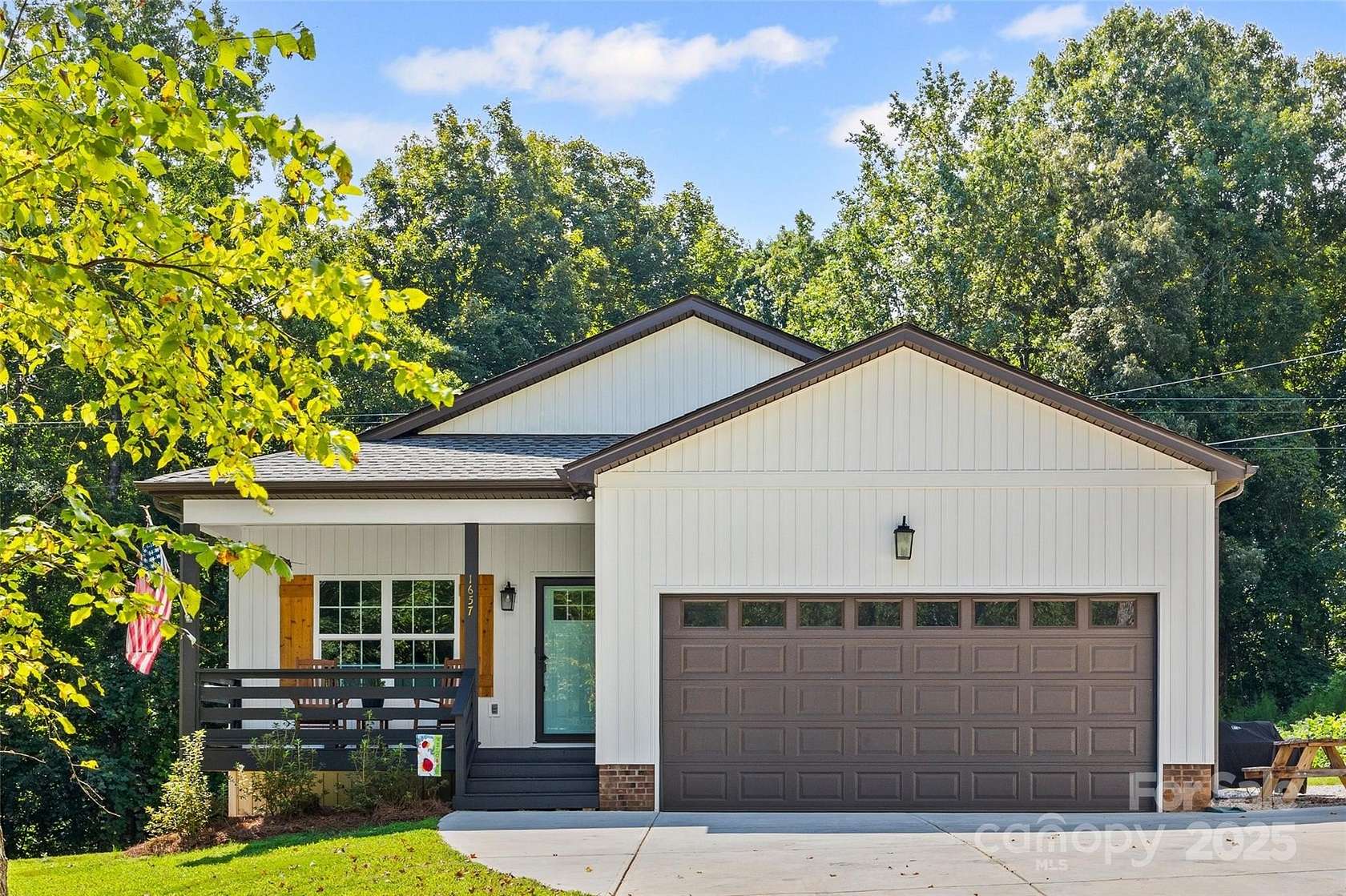 1.77 Acres of Residential Land with Home for Sale in York, South Carolina