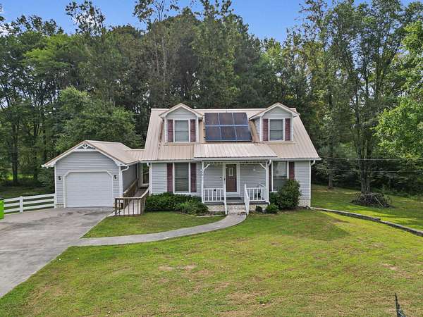 2.13 Acres of Residential Land with Home for Sale in Cleveland, Tennessee