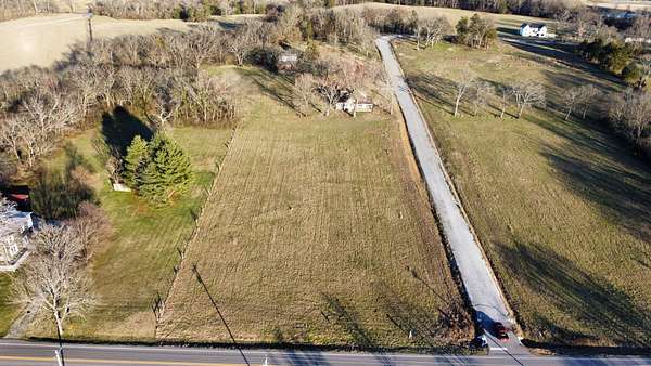 6.13 Acres of Improved Residential Land for Sale in Bell Buckle, Tennessee