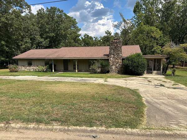 1.7 Acres of Residential Land with Home for Sale in Star City, Arkansas