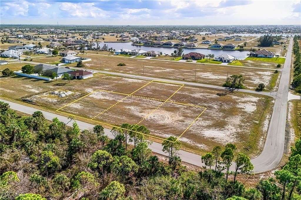 0.92 Acres of Residential Land for Sale in Cape Coral, Florida