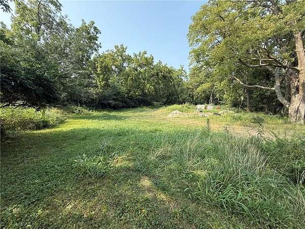 3.16 Acres of Residential Land for Sale in Kansas City, Kansas