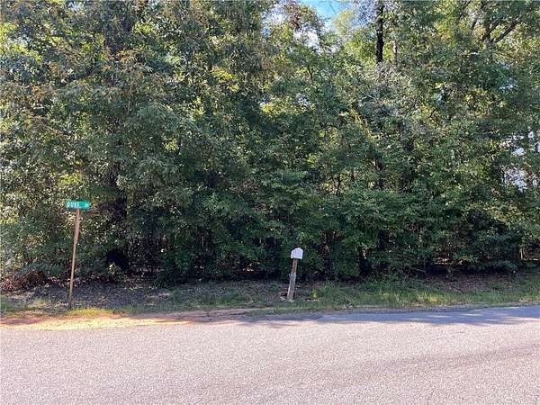 4 Acres of Residential Land for Sale in Fort Mitchell, Alabama