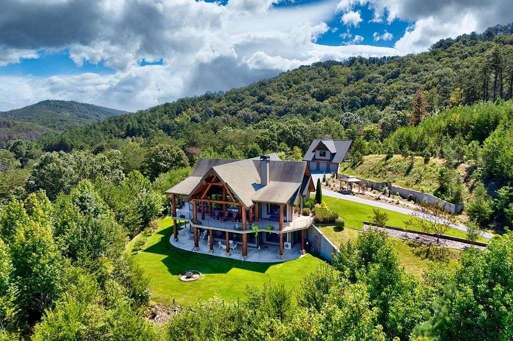 69.4 Acres of Land with Home for Sale in Turtletown, Tennessee