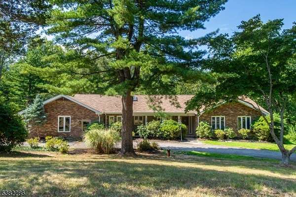 2.55 Acres of Residential Land with Home for Sale in Randolph, New Jersey