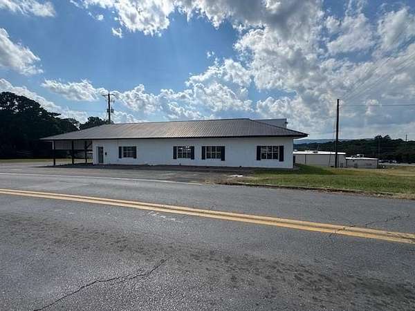 1.64 Acres of Improved Commercial Land for Sale in Dalton, Georgia