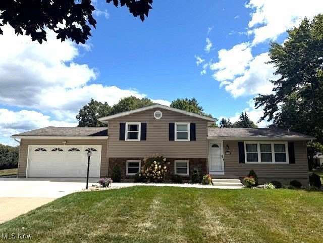 1.86 Acres of Residential Land with Home for Sale in Rootstown, Ohio