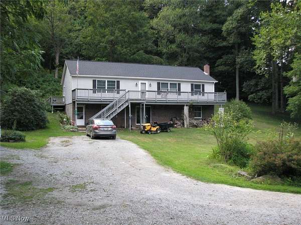 9.42 Acres of Residential Land with Home for Sale in Millersburg, Ohio