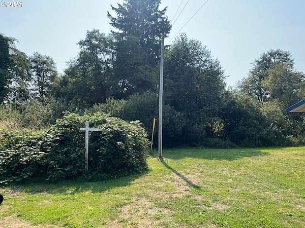 0.65 Acres of Commercial Land for Sale in Warrenton, Oregon