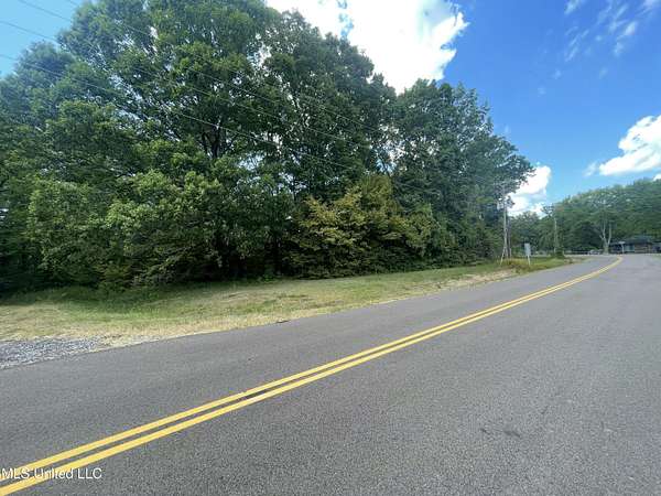 1.59 Acres of Residential Land for Sale in Hernando, Mississippi