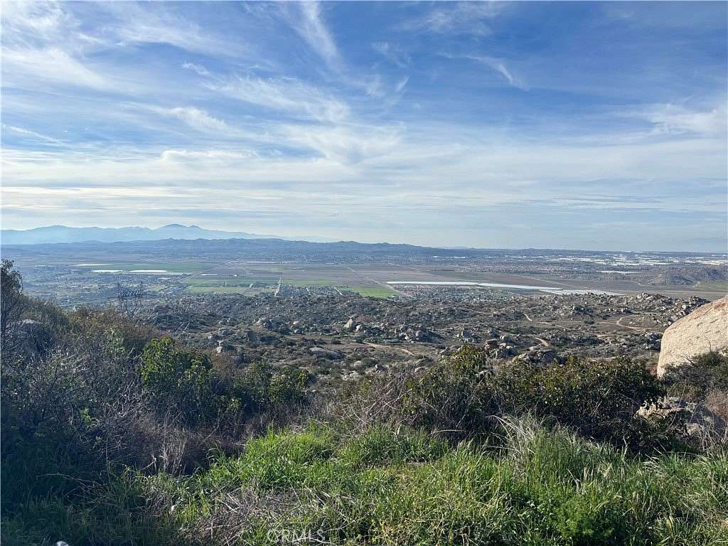 40.2 Acres of Land for Sale in Romoland, California