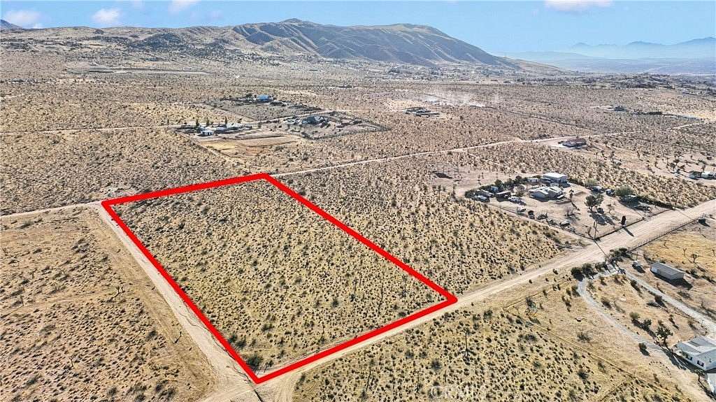 5 Acres of Residential Land for Sale in Apple Valley, California