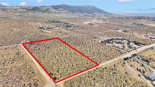 5 Acres of Residential Land for Sale in Apple Valley, California