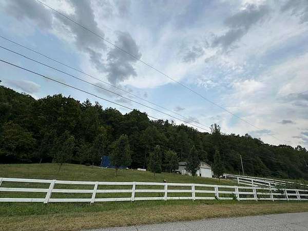 1.29 Acres of Residential Land for Sale in Ashland, Kentucky