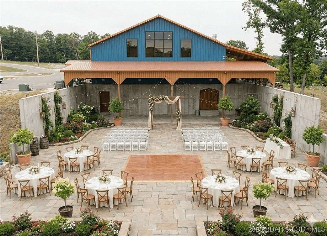 11 Acres of Improved Land for Sale in Lake Ozark, Missouri