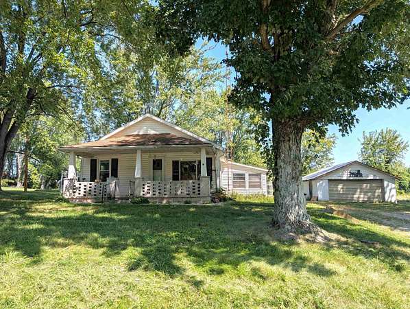 1.5 Acres of Residential Land with Home for Sale in Washington, Indiana