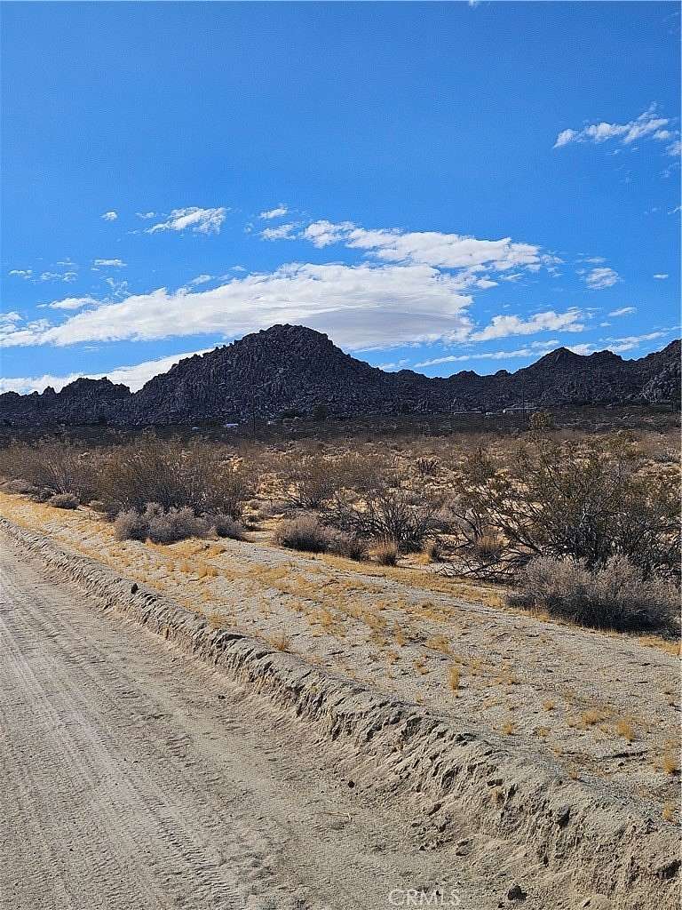 2.28 Acres of Land for Sale in Joshua Tree, California