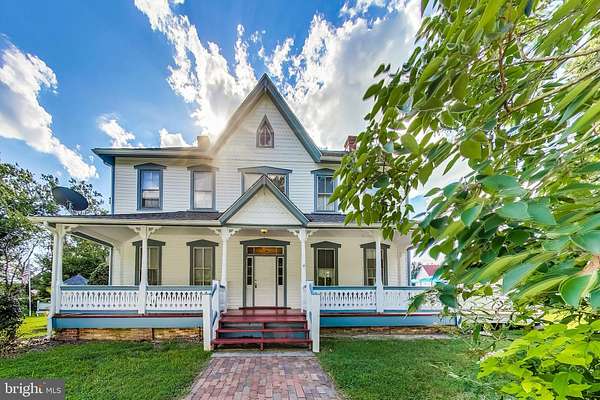 4.23 Acres of Residential Land with Home for Sale in Charlotte Hall, Maryland