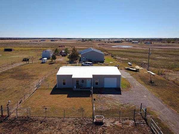 8.47 Acres of Land with Home for Sale in Tioga, Texas