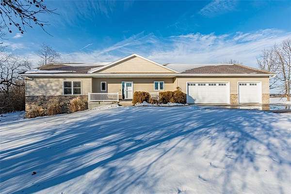 2.42 Acres of Residential Land with Home for Sale in Center Point, Iowa