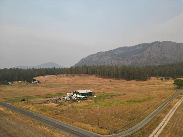 39 Acres of Land with Home for Sale in Chewelah, Washington