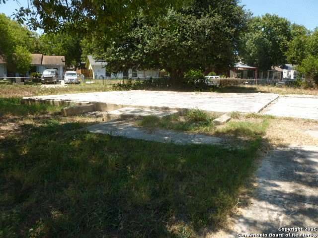 0.16 Acres of Improved Residential Land for Sale in San Antonio, Texas
