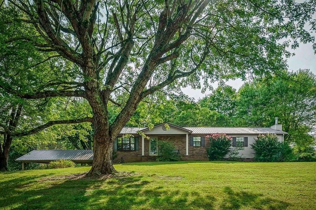 3 Acres of Residential Land with Home for Sale in Cookeville, Tennessee