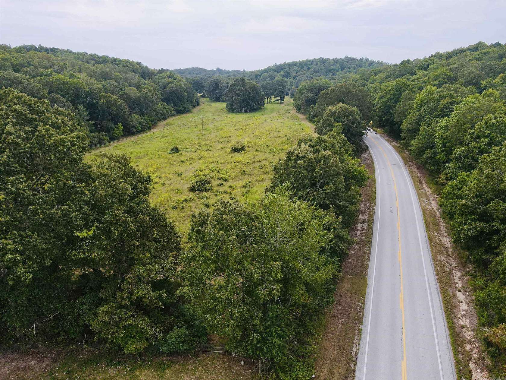 10 Acres of Land for Sale in Marshall, Arkansas