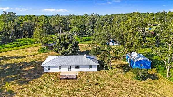 3.8 Acres of Residential Land with Home for Sale in Jesup, Georgia