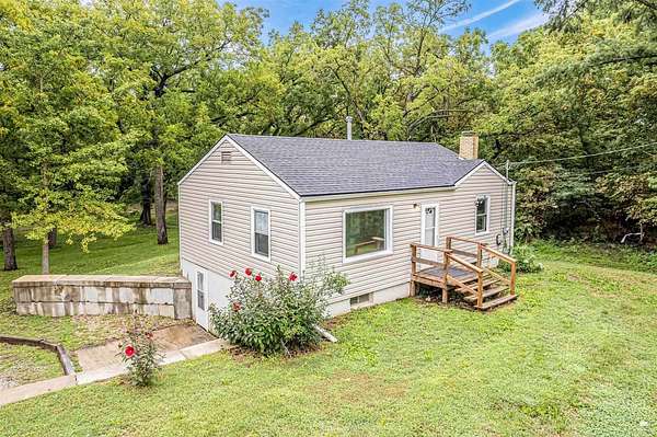 3.7 Acres of Residential Land with Home for Sale in Junction City, Kansas