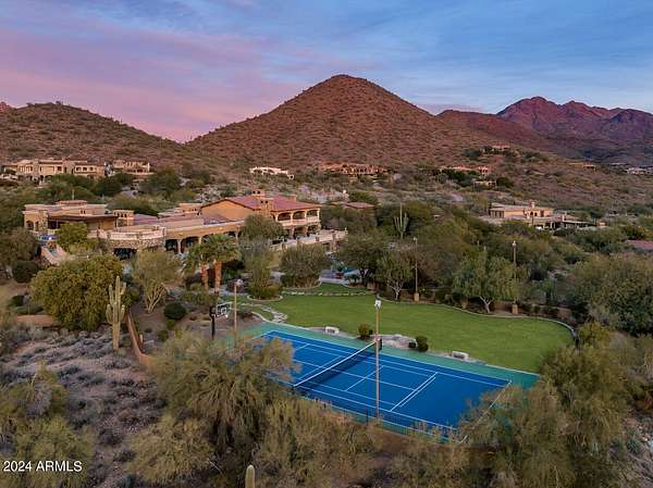 6.6 Acres of Residential Land with Home for Sale in Scottsdale, Arizona