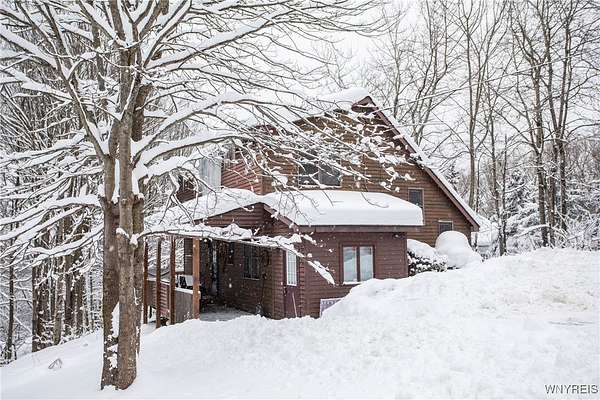 1.65 Acres of Residential Land with Home for Sale in Ellicottville, New York