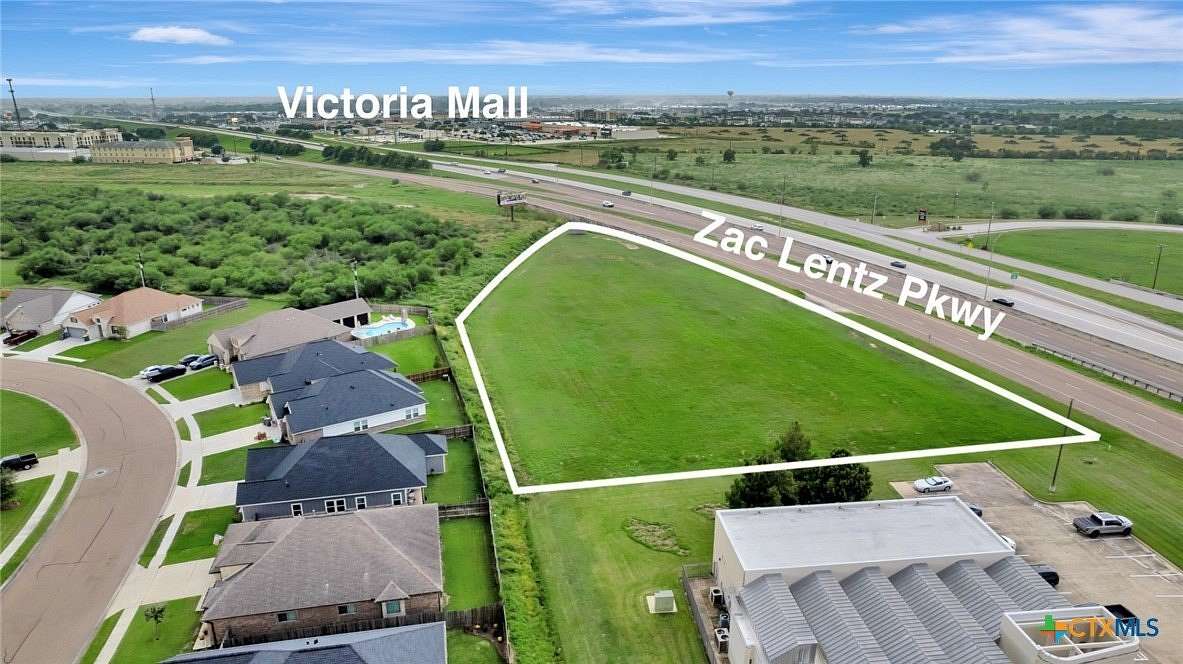 2.71 Acres of Commercial Land for Sale in Victoria, Texas