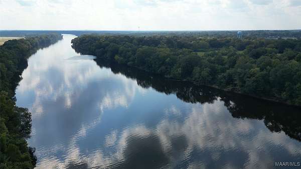 36.4 Acres of Recreational Land for Sale in Selma, Alabama