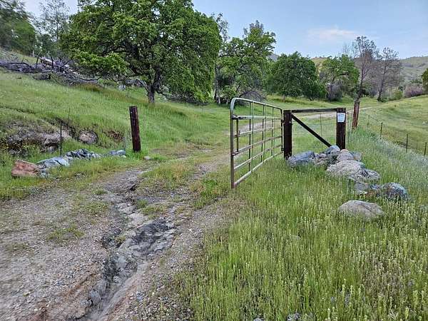 120 Acres of Land for Sale in Sanger, California