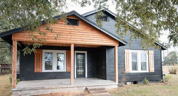 2 Acres of Residential Land with Home for Sale in Prattsville, Arkansas