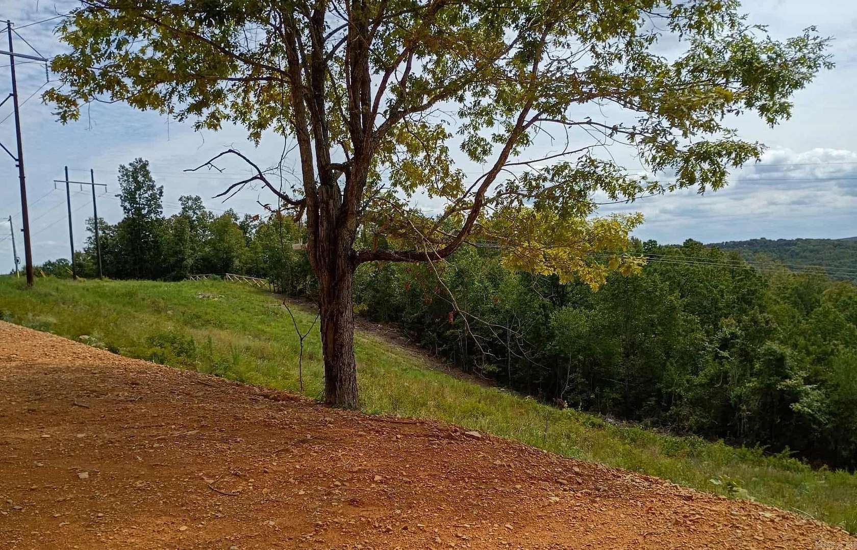 7.6 Acres of Land for Sale in Clinton, Arkansas