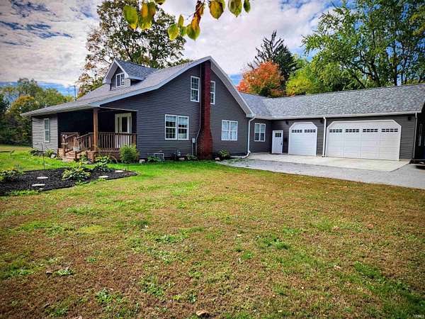 2.65 Acres of Residential Land with Home for Sale in Ligonier, Indiana