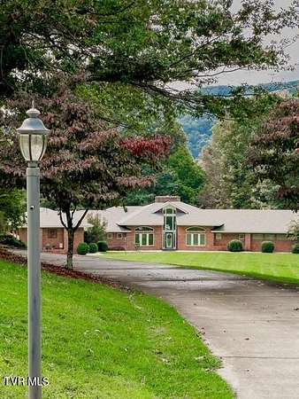 4.19 Acres of Residential Land with Home for Sale in Unicoi, Tennessee