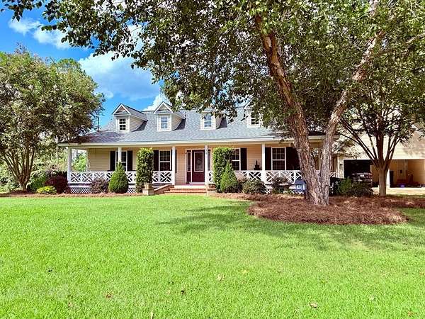 1.53 Acres of Residential Land with Home for Sale in Douglas, Georgia