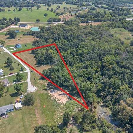 3.17 Acres of Residential Land for Sale in Franklin, Texas