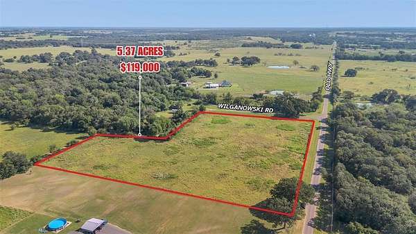 5 Acres of Agricultural Land for Sale in Calvert, Texas