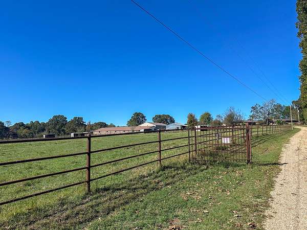 80 Acres of Land with Home for Sale in Thayer, Missouri