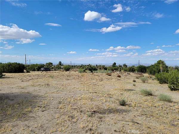 5 Acres of Residential Land for Sale in Piñon Hills, California