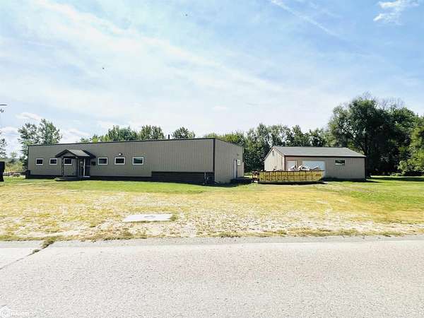 2.16 Acres of Commercial Land for Sale in Fort Madison, Iowa