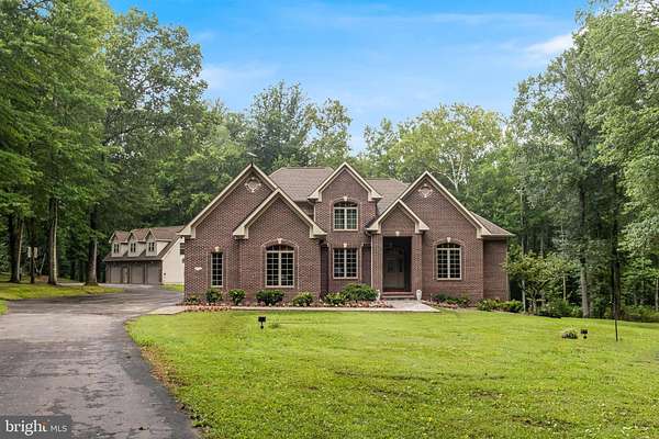 21 Acres of Recreational Land with Home for Sale in Charlotte Hall, Maryland