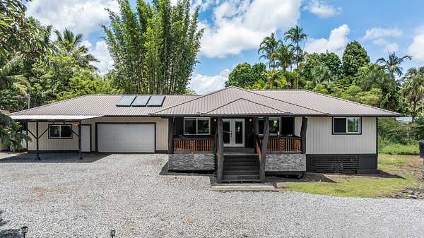 3 Acres of Residential Land with Home for Sale in Mountain View, Hawaii