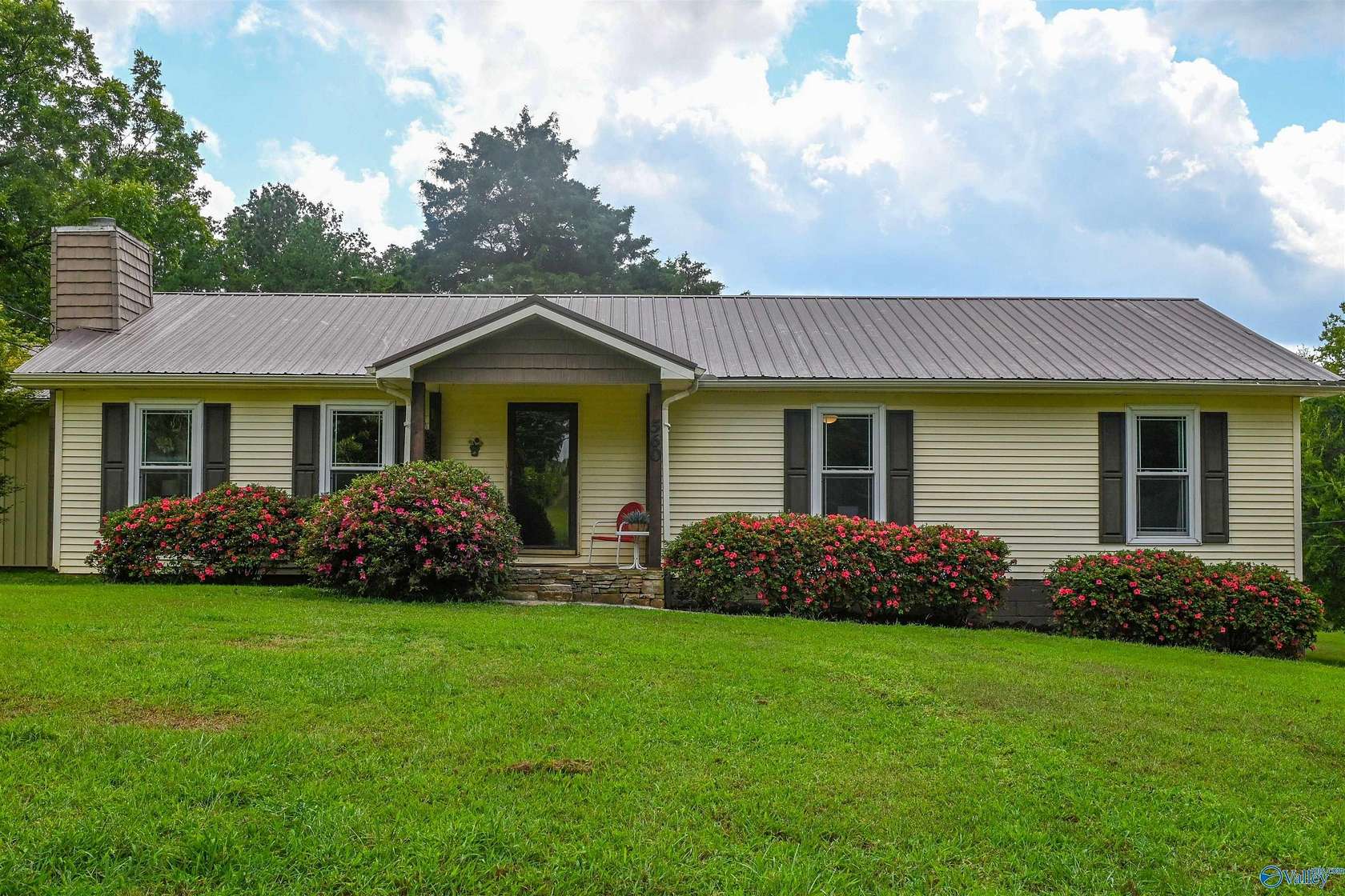 14 Acres of Land with Home for Sale in Oneonta, Alabama